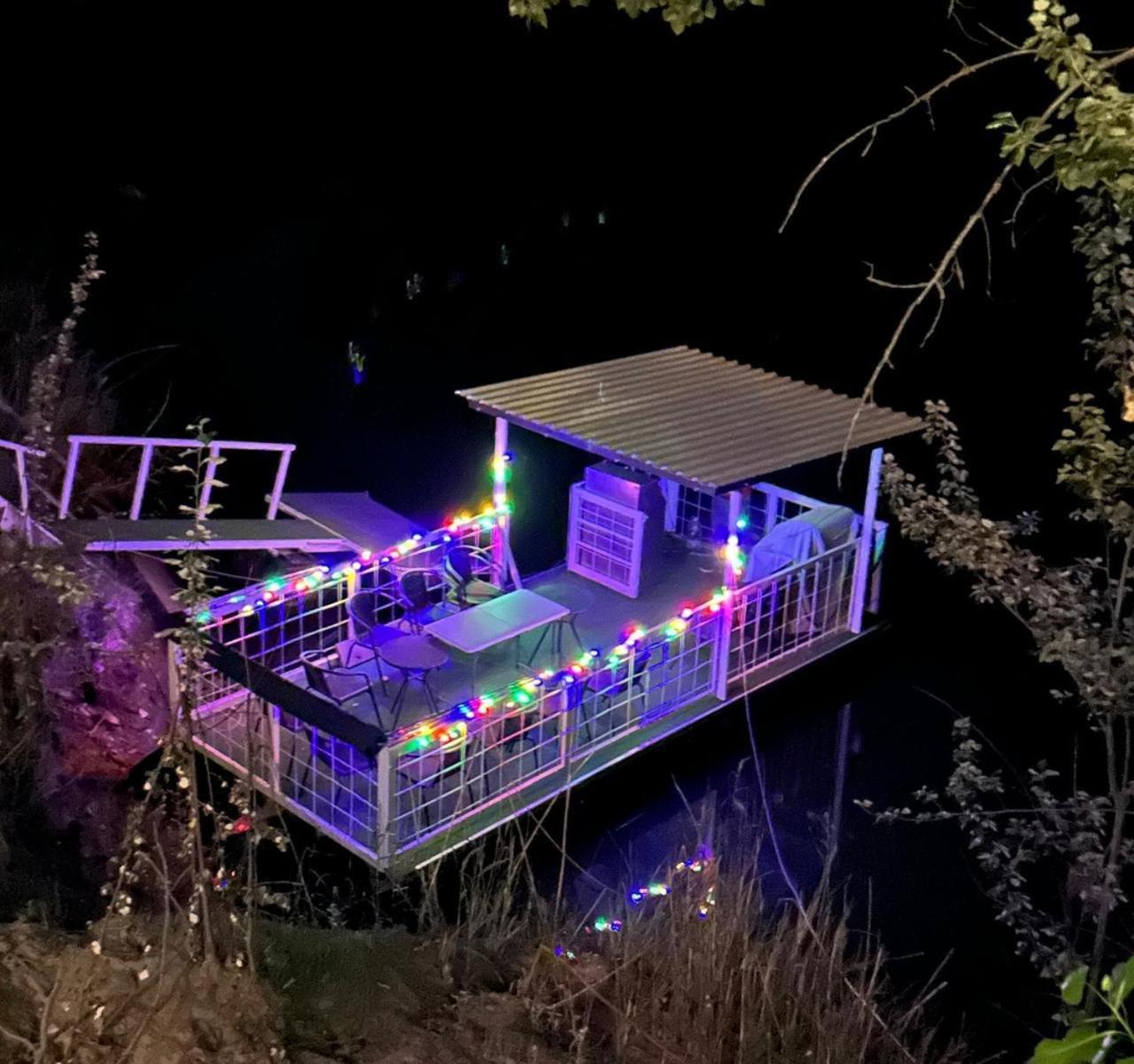 At The River Guest House Кроунстад Екстериор снимка